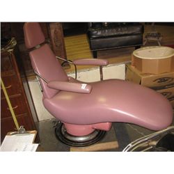 DENTAL CHAIR- ALL WORKING
