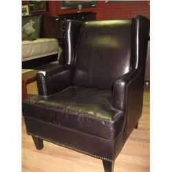 BLACK LEATHER FIRE SIDE CHAIR