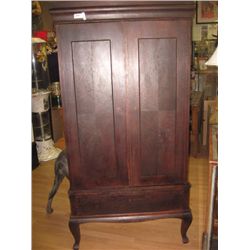 VINTAGE CABINET