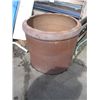 Image 1 : LARGE TERRA COTTA POT