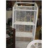 Image 1 : WHITE WICKER SHELF UNIT