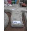 Image 1 : CONCRETE - CROSS - MED