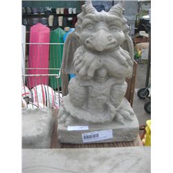 CONCRETE - GARGOYLE - MED