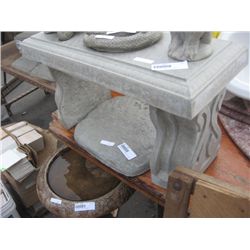 CONCRETE - BENCH - SMALL