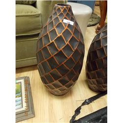 DESIGNOR VASE - NEW