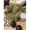 Image 1 : ARM CHAIR - CONTEMPORARY OLIVE GRN - OVER STUFFED