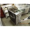 Image 2 : COMMERCIAL DEEP FRYER - 2 BASKET