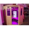 Image 6 : Infrared Sauna Elite Series EC-4H (4 Person Hemloc This luxurious corner unit has a three-sided fron