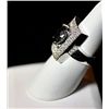 Image 3 : 14K GOLD BLACK AND WHITE DIAMOND RING