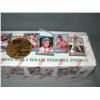 Image 2 : LOT OF 2 FACTORY SEALED SETS OF 1991 DONRUSS BASEBALL COMPLETE SETS