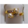 Image 1 : Ring of Diamond 0.06 Ctw,Pearl 0.93 Ctw in 1.59g 14kt Yellow Gold