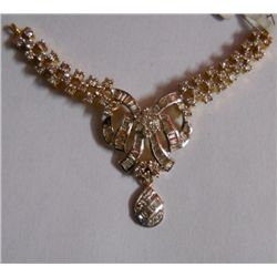 7.895g Pendant in 14kt 7.417g Gold,2.39 Ctw Diamond,