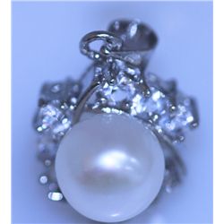 15.05 CTW WHITE PEARL AND CZ PENDANT