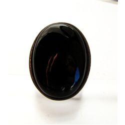 Black Onyx Ring 30.00Ct 18k W/g Overlay