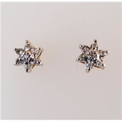 Diamond Flower Stud Earring .12 Ct 14k Y/g