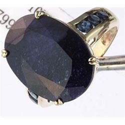 15 CTW. SAPPHIRE RING - OVAL CUT - 10KY GOLD