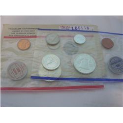 1962 P&D SILVER MINT SET