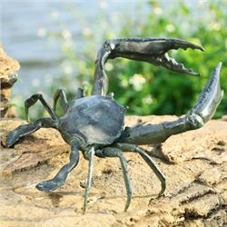 GARDEN CRAB SCULPTURE