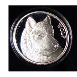 "WOLF" ON A BEAUTIFUL HIGH QUALITY ONE OUNCE .999 SILVER ART ROUND