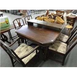 Duncan Phyffe Style Table w/6 Chairs, Buffet & Hutch