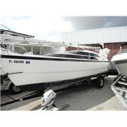 2006 Macgregor M26 Powersailer