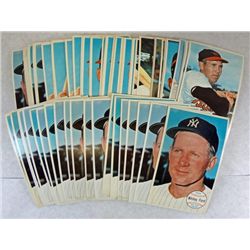 1964 Topps Giants 72 card Lot, All-Stars