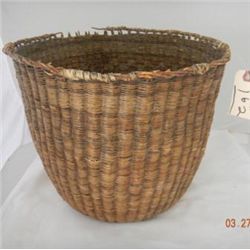Large Hopi Wicker Basket