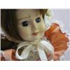 Image 3 : Heritage Doll Music Box