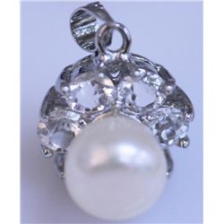 WHITE PEARL AND CZ PENDANT