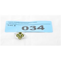 Green Peridot Ring Set With 5 Diamonds
