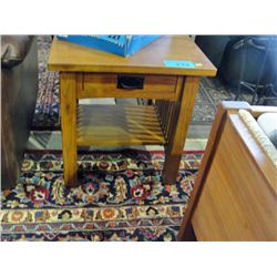 Matching mission style oak single drawer end table