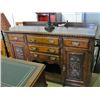 Image 1 : Victorian english oak carved sideboard circa