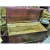 Image 1 : Cedar lined blanket box