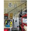 Image 1 : Aluminum extention ladder