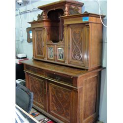 Carved victorian mahogany side board circa 1890