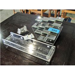 Lot of assorted jewelery display stands