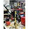 Image 1 : Double lighted pedastol work light