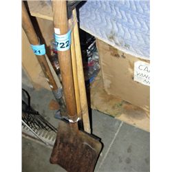 3 garden tools; shovel, hoe and spade