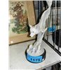 Image 1 : Wolf sculpture