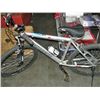 Image 1 : Mongoose mountain bike