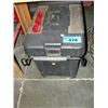 Image 1 : Rolling toolbox and contents