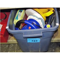Blue rubbermaid with 2 electric car buffers and