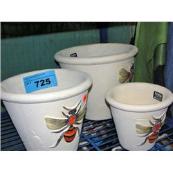3pc ceramic planter set with decorative bee