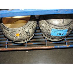 3pc ceramic planter set, 2 planters, one lid