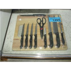 Knife set with chopping board