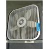 Image 1 : Box fan