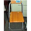 Image 1 : Folding bar stool