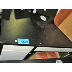Contemporary black and white single pedastol desk