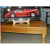 Image 1 : Oak coffee table