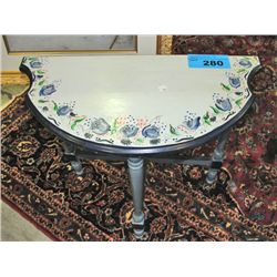 Hand painted wooden D table